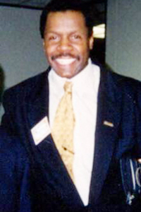 Date this attractive United States man Garland from Fremont US6999