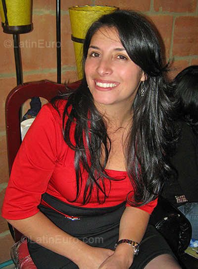 Date this charming Colombia girl Maritza from Bogota CO4848