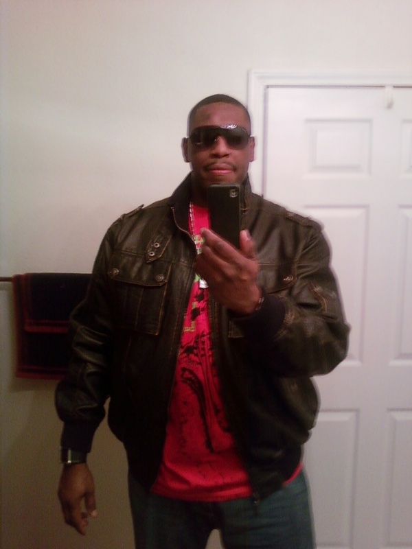 Date this exotic United States man Coolguy9702 from atlanta US7337