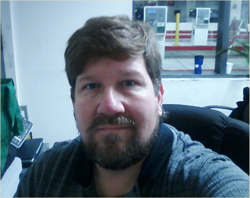 Date this lovely United States man Alantomsonb from Denver US7387