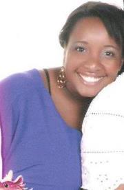 Date this sensual Colombia girl Neicy from medellin CO4975