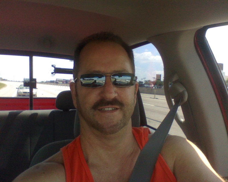 Date this cute United States man BILL from Dallas US7432