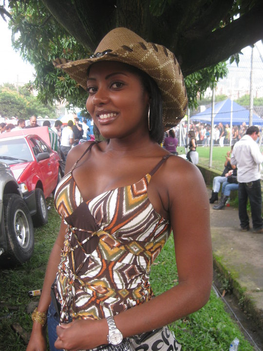 Date this hot Colombia girl Sandra milena from Medellin CO10013