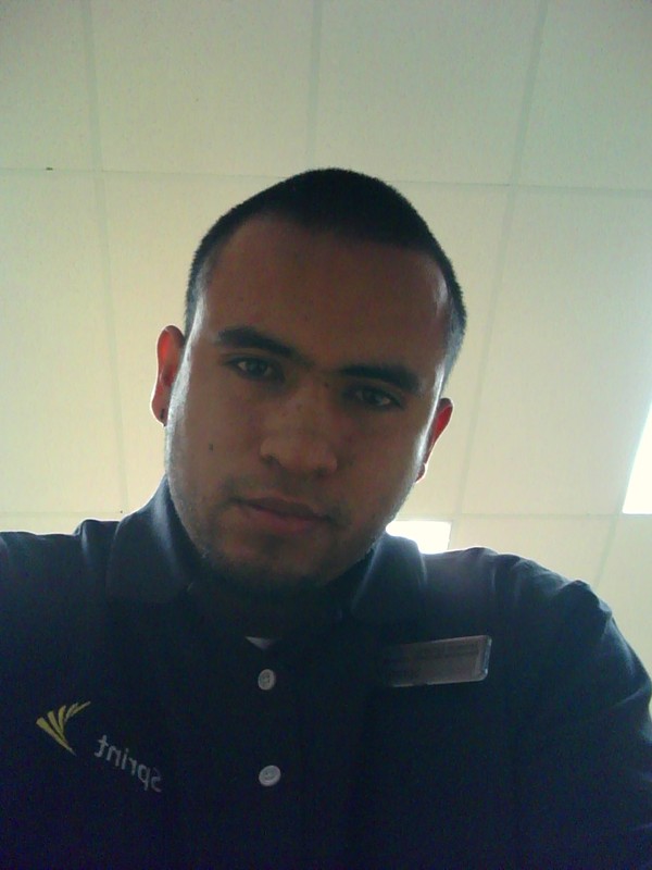 Date this beautiful Colombia man Jeisson from Fuquay Varina CO5220