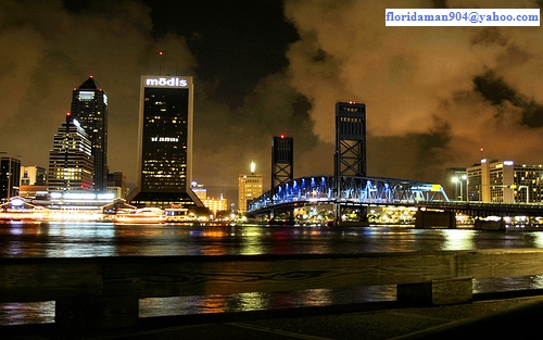 Date this foxy United States man KJ from Jacksonville US7714