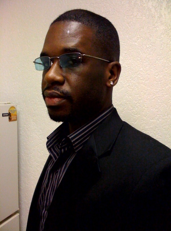 Date this tall United States man Ricosuave_1975 from Miami US7730