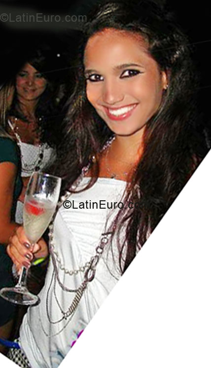 Date this exotic Brazil girl DyWest from Vitoria BR3748