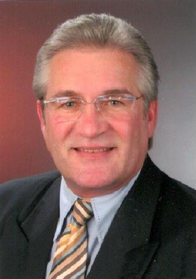 Date this hot United States man Engrobin from New York US7746