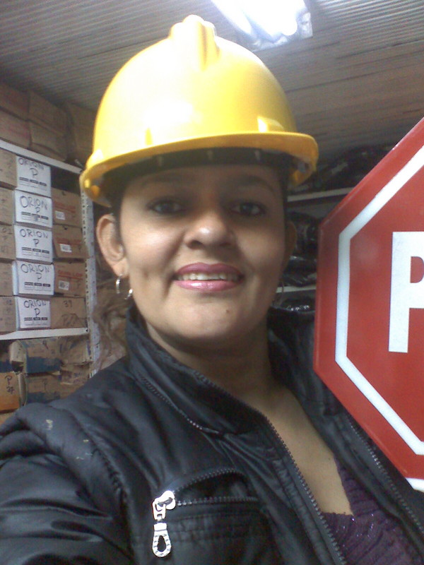 Date this pretty Colombia girl Eunice from Bogota CO5278