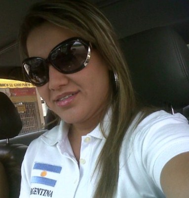 Date this happy Colombia girl Andrea from Cucuta CO5325