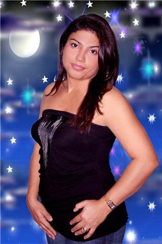 Date this hard body Colombia girl Sandra from Manizales CO5343