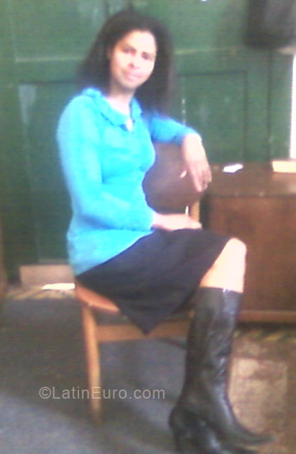 Date this funny Colombia girl Rosa from Bogota CO5438