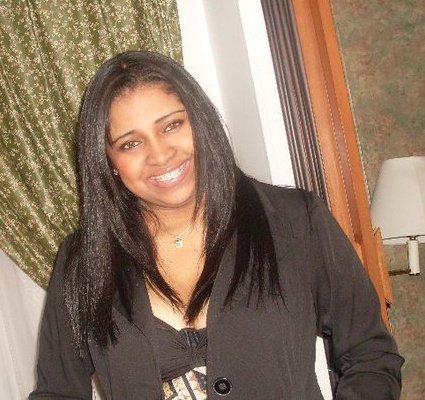 Date this hot Colombia girl Lisette from Cali CO5502