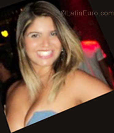 Date this delightful Brazil girl Fernanda from Sao Paulo BR3955