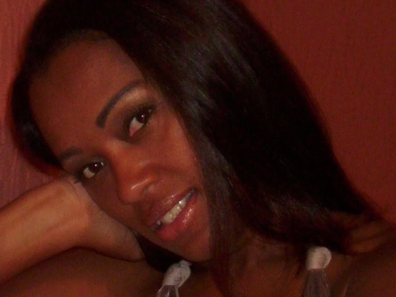 Date this hot Brazil girl Vanessa from Brasilia BR4006