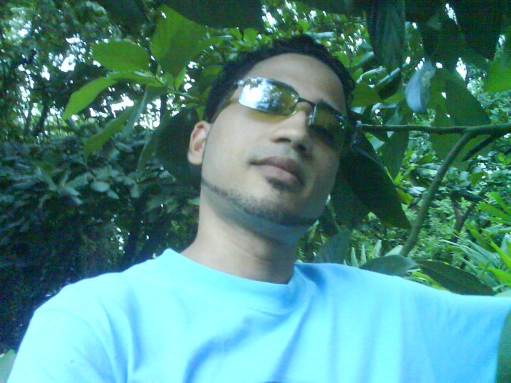 Date this pretty Dominican Republic man Bernardo from Santiago DO5574