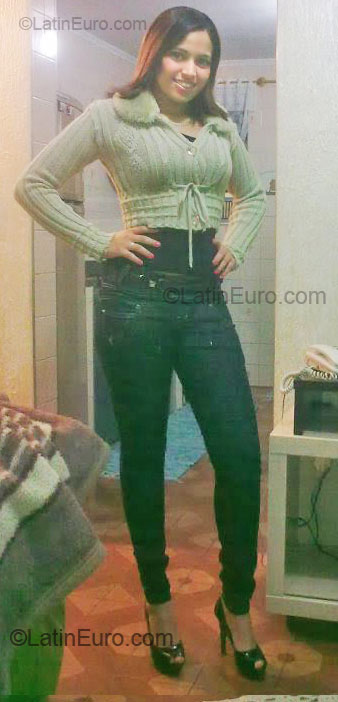 Date this pretty Brazil girl Francieli from Sao Bernardo Do Campo BR4049