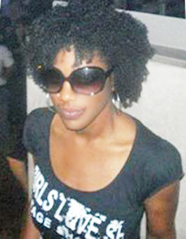 Date this funny United Kingdom girl Lita from London GB445