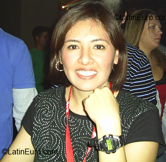 Date this hot Mexico girl Adriana from Puebla MX257