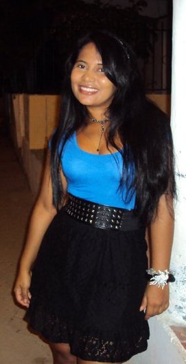 Date this happy Colombia girl Yenis del carme from Cartagena CO5641