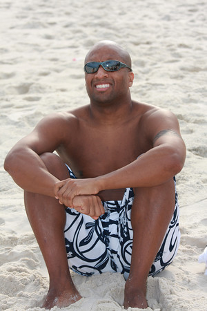 Date this charming United States man Realimpact79 from Nassau county US8375