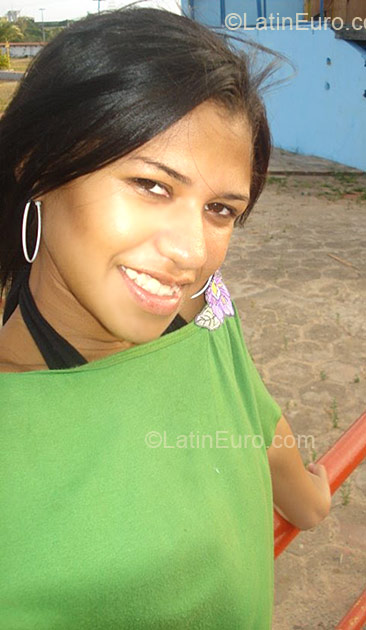 Date this georgeous Brazil girl Suene from Rio de Janeiro BR4145