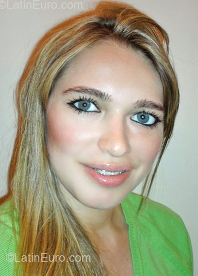 Date this cute Brazil girl Juliana from Sao Paulo BR4270