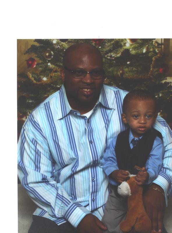 Date this voluptuous United States man Pitoe from Las Vegas US8490