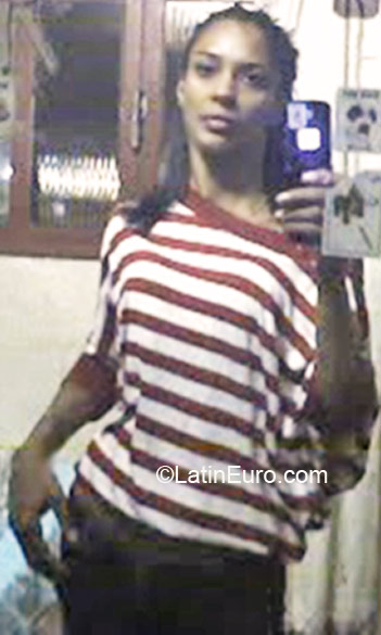 Date this delightful Brazil girl Marcia Cristina from Macae BR4285