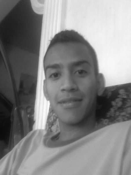Date this lovely Colombia man Andres from Pereira CO5864