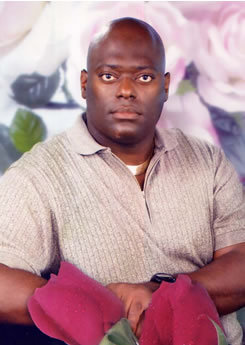 Date this lovely United States man BRION from Santa Babara US8563