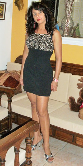 Date this cute Colombia girl Liliana from Cartagena CO5965