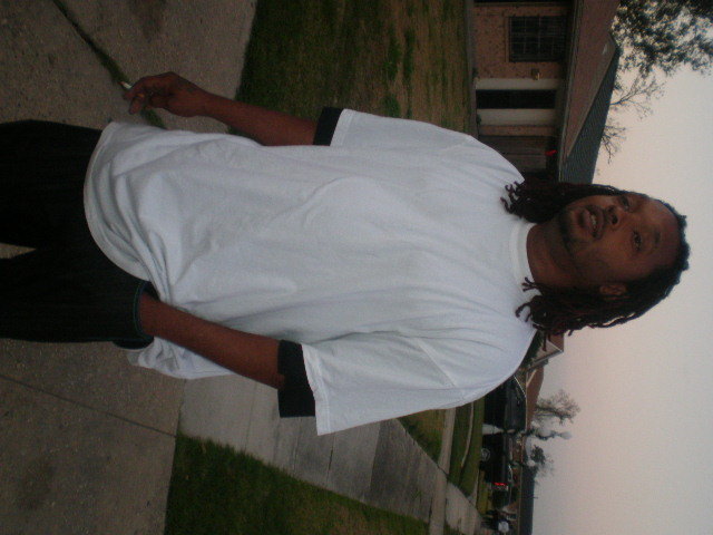 Date this fun United States man Lo from New Orleans US8603