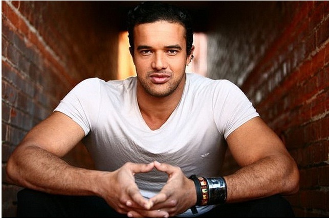 Date this passionate Colombia man Richard from Cali CO5998
