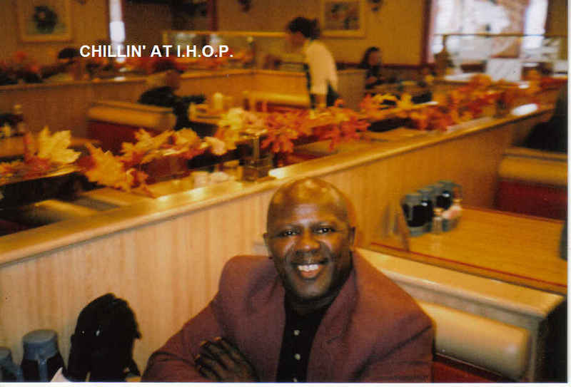 Date this beautiful United States man Blackbyrd from sacramento US8614