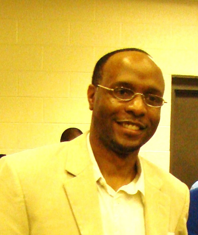 Date this beautiful United States man Landers from Harvest US8742