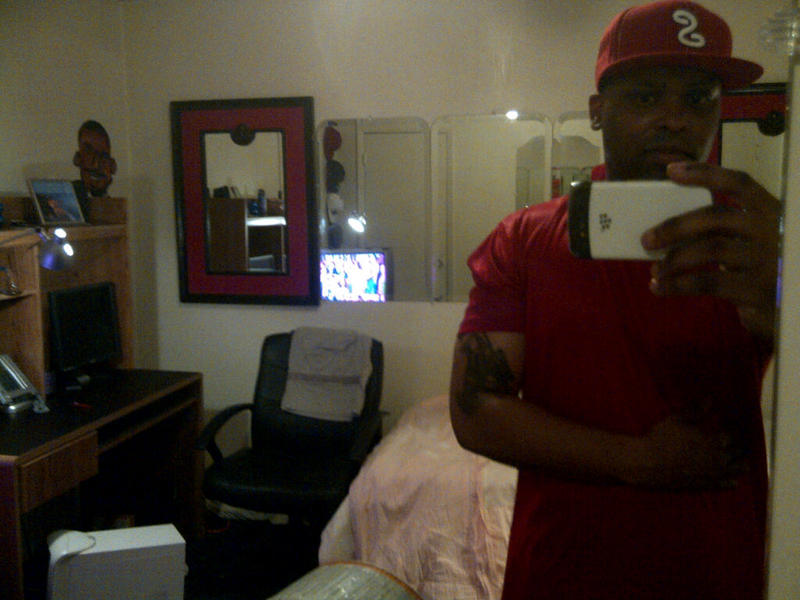 Date this beautiful United States man James from High Point US8784