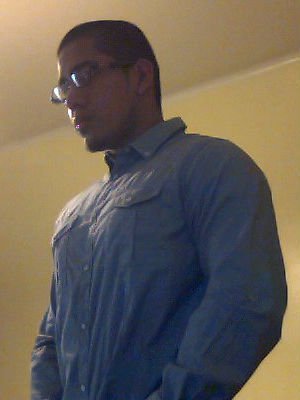 Date this charming United States man Vozteck from new york city US8875