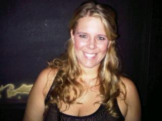 Date this beautiful Argentina girl Camila from Buenos Aires AR39