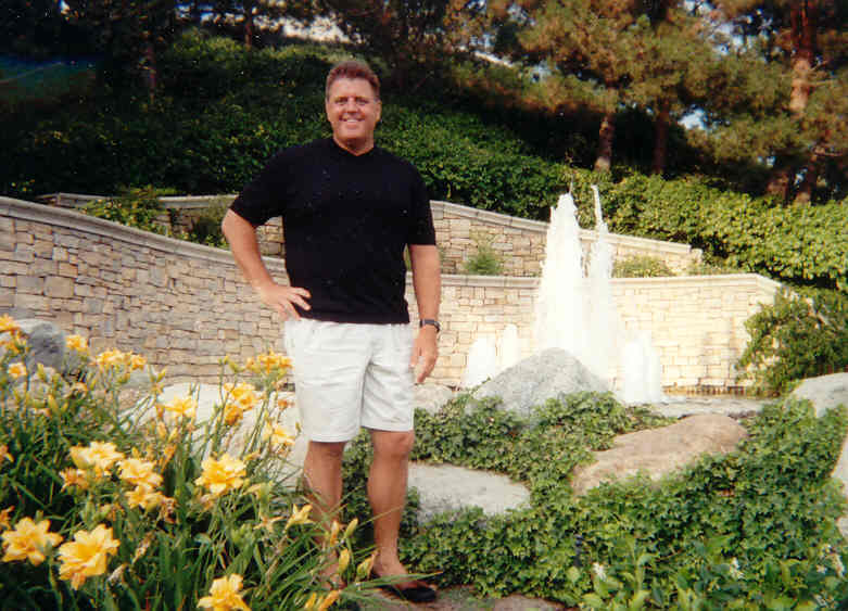 Date this passionate United States man 2011man from Cathedral City US8936