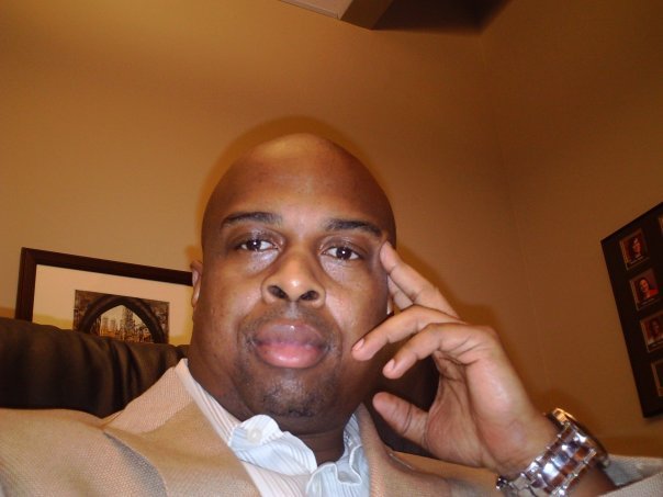 Date this gorgeous United States man Omar from Roswell US8998