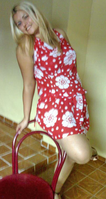 Date this sultry Brazil girl Suelly from Belem US9014
