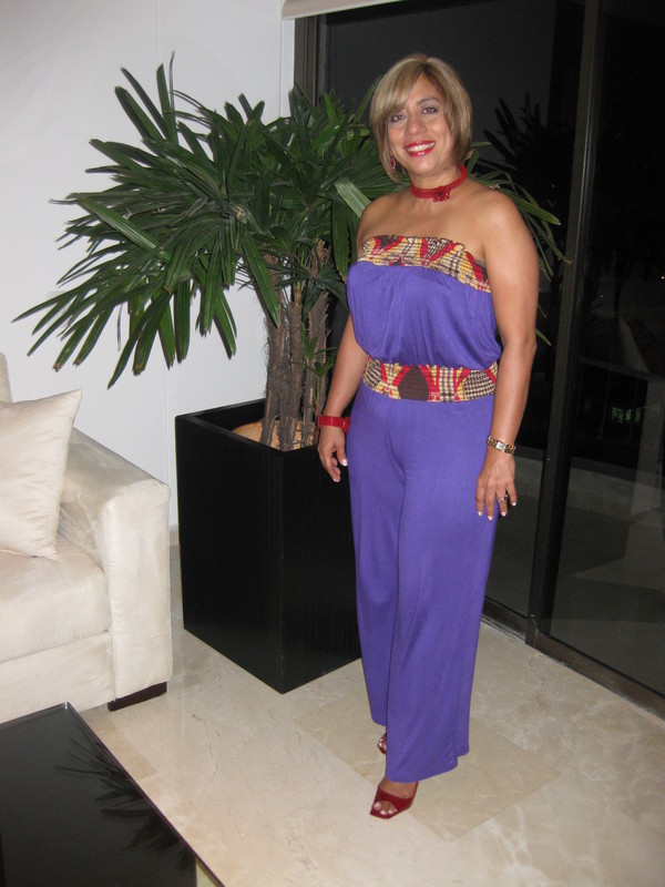 Date this tall Colombia girl Margarita from Barranquilla CO6399