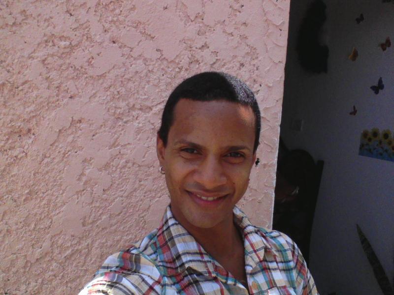 Date this fun Dominican Republic man Rency from San Francisco De Macoris DO6724