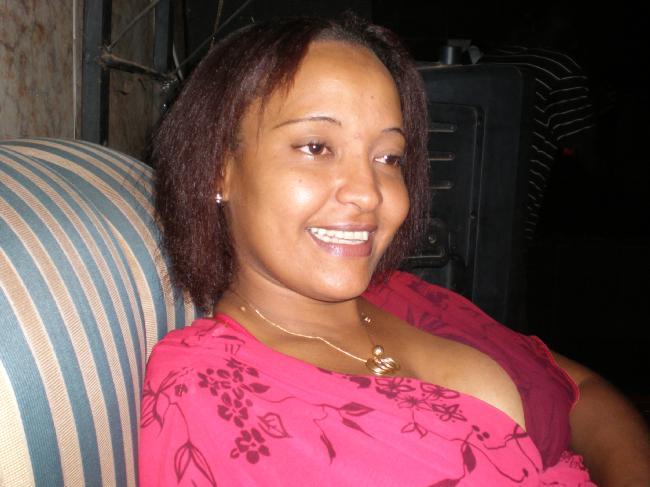 Date this attractive Ghana girl Ayaba from Accra GH90