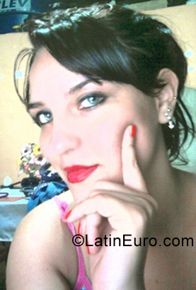 Date this beautiful Brazil girl Karla Bianca from Manaus BR6275