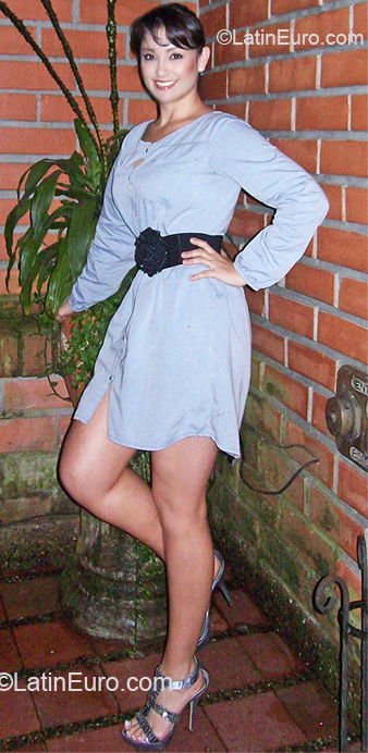 Date this charming Colombia girl Andrea from Medellin CO6640
