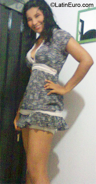 Date this tall Colombia girl Angie from Bogota CO6657