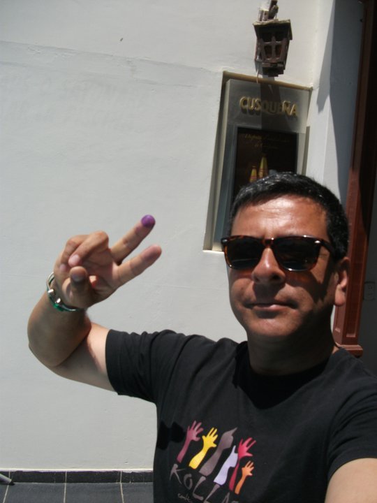Date this pretty Peru man WILLY from Lima PE465