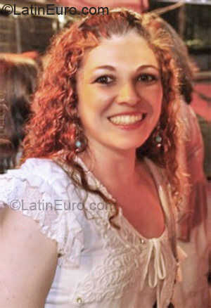 Date this hot Brazil girl Larissa from Tres Lagoas BR5030